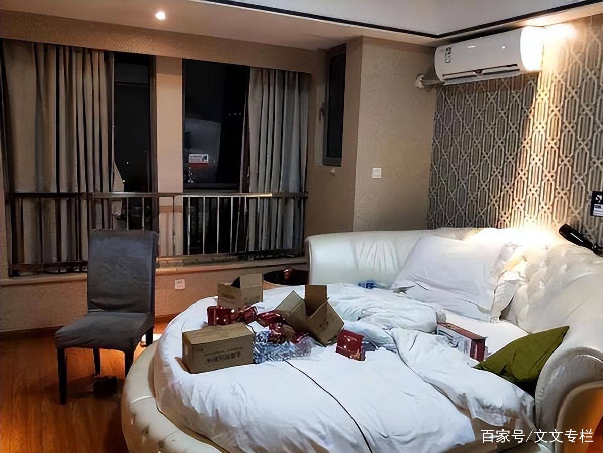 玩入住酒店被疯传慌乱中选择报警CQ9传奇电子案例：情侣苏州游(图4)